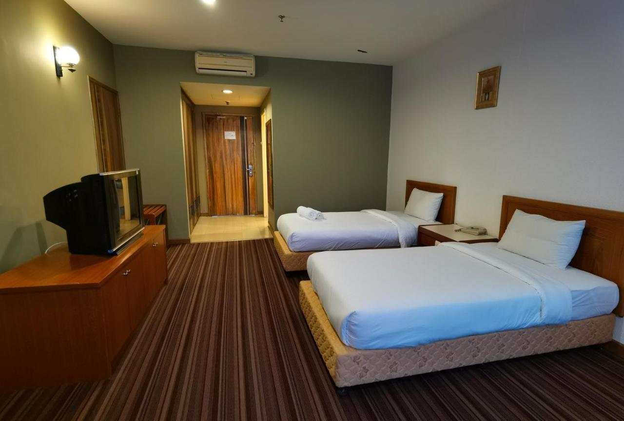 Folkmeldrum Hotel Johor Bahru Zewnętrze zdjęcie