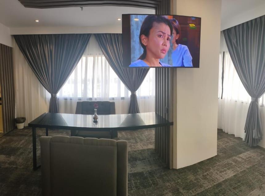 Folkmeldrum Hotel Johor Bahru Zewnętrze zdjęcie